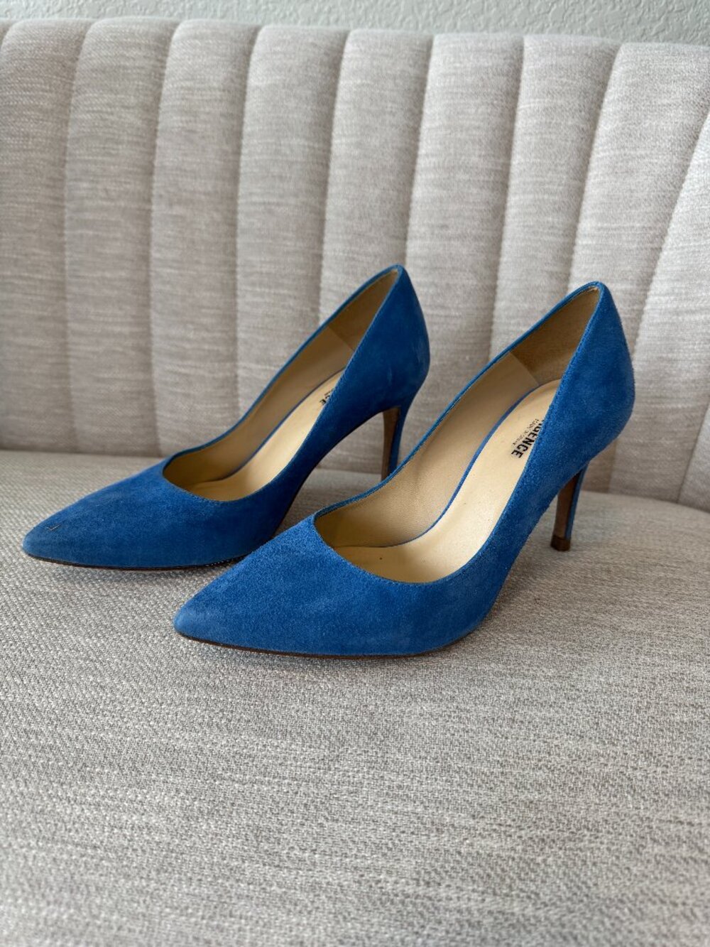 L'agence heels pumps 6 blue suede